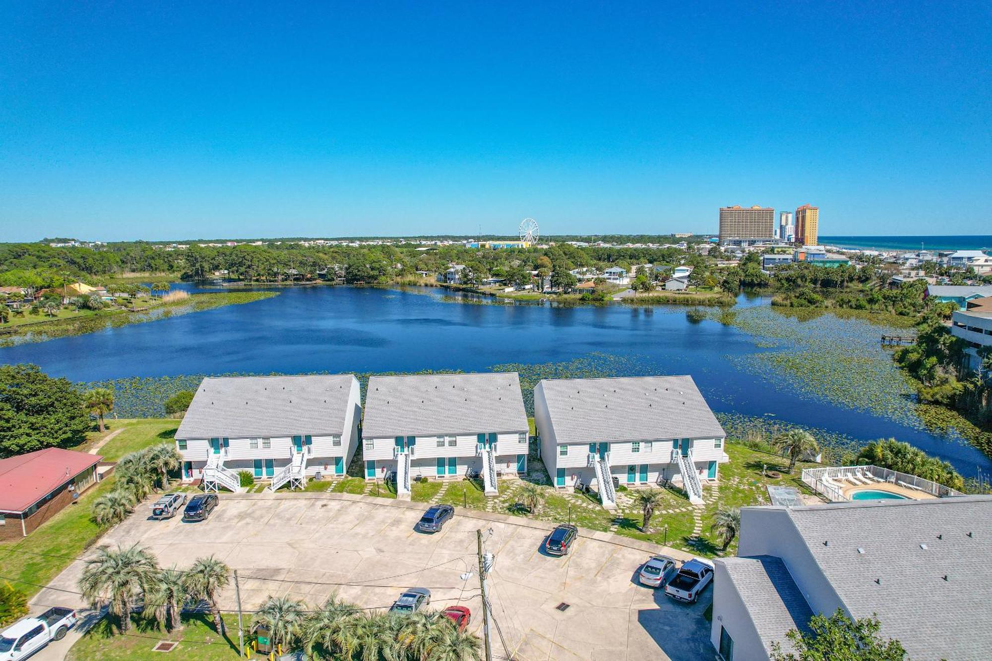 Holiday home - Lullwater 299 Bottom Floor No Elevator! Panama City Beach